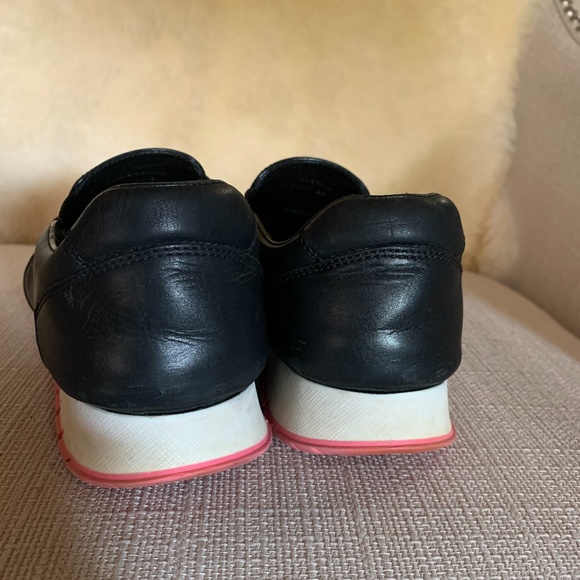 COPY - Prada Leather Slip-On Sneaker Size 38 - Picture 4 of 8